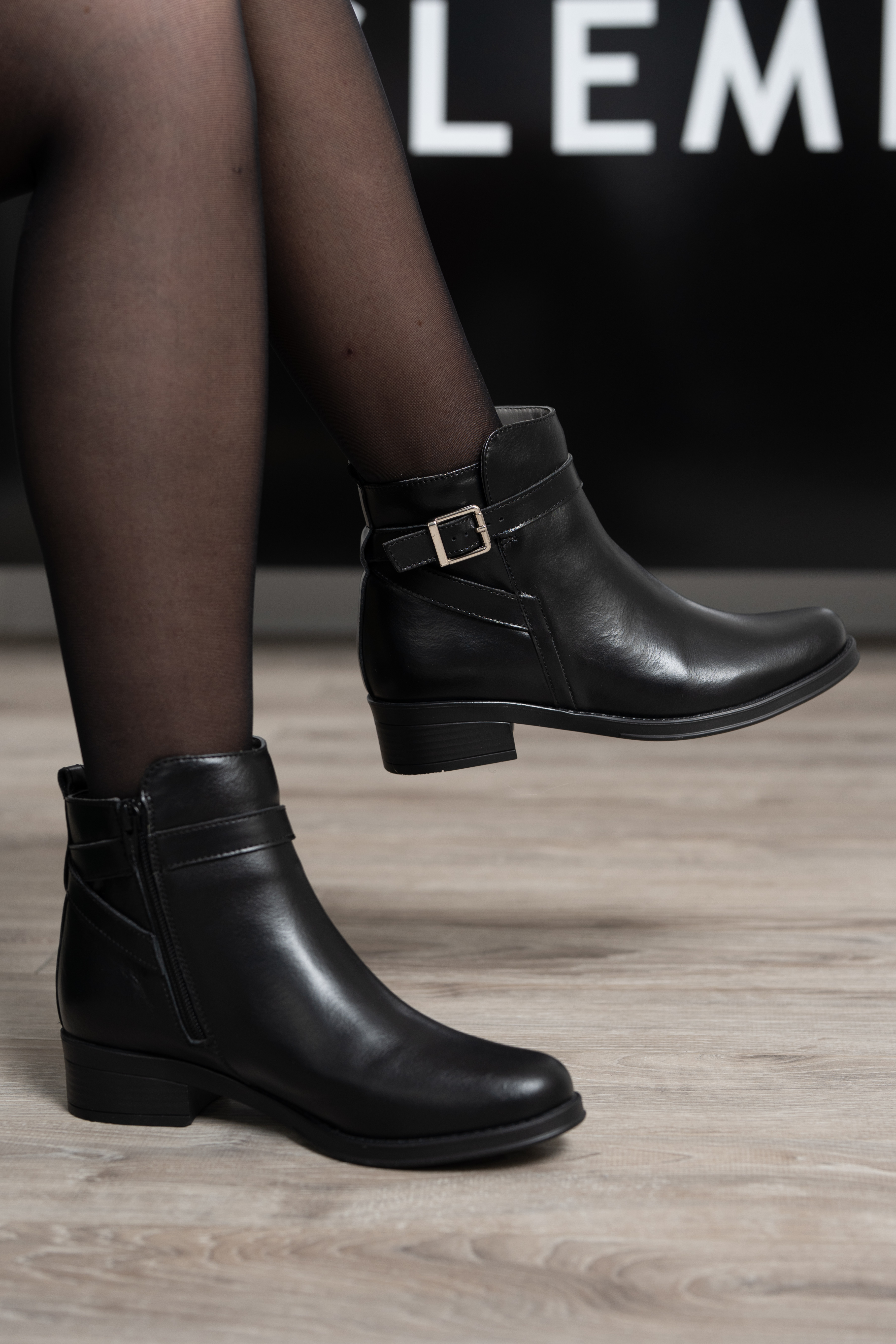 Ghete dama clasic, Glemis, piele naturala - Cod: PS-carmen-10, Culoare: Negru Box, Marime: 38 (25.2 cm)