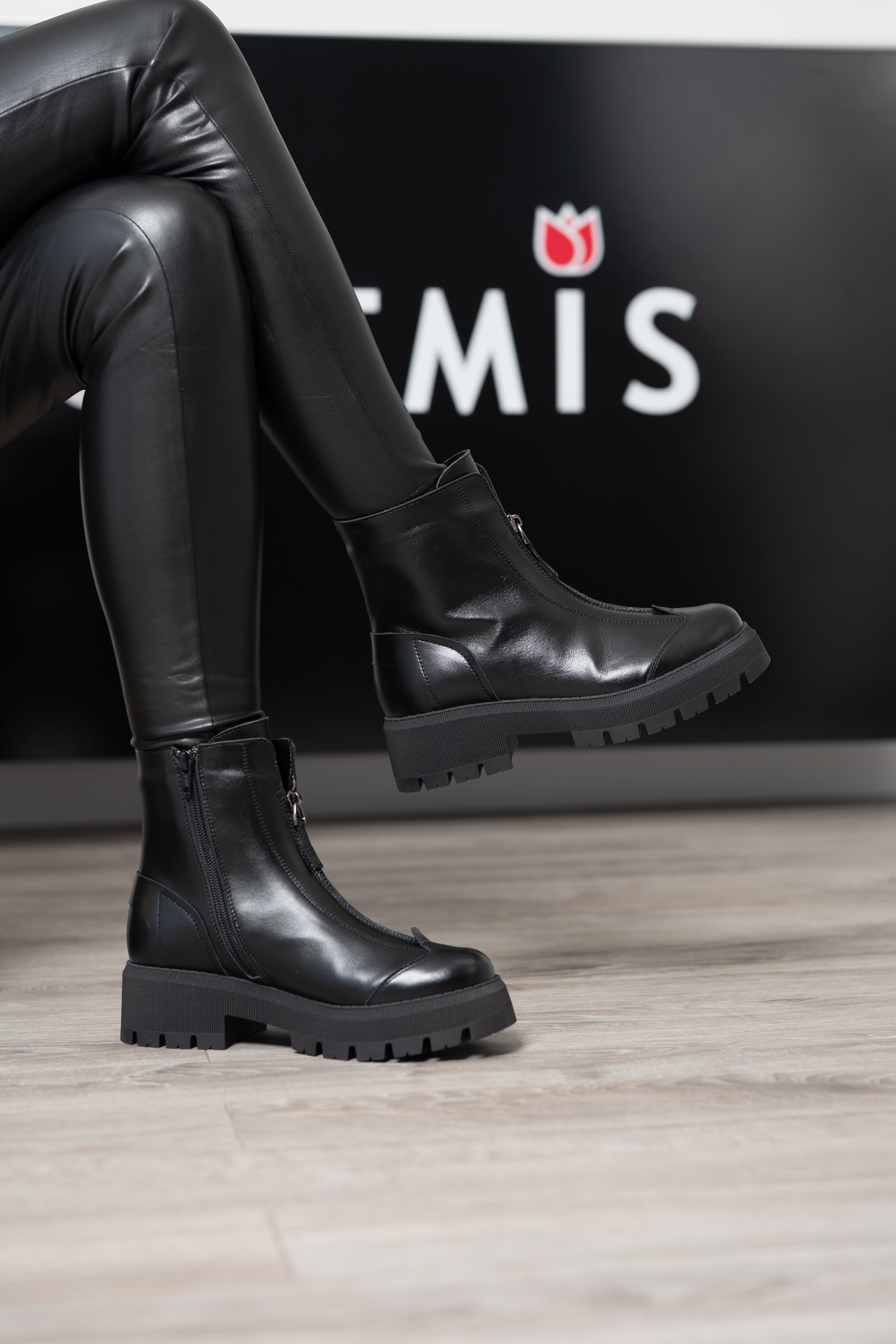 Ghete dama premium, Glemis, piele naturala - Cod: PS-1075-B, Culoare: Negru, Marime: 38