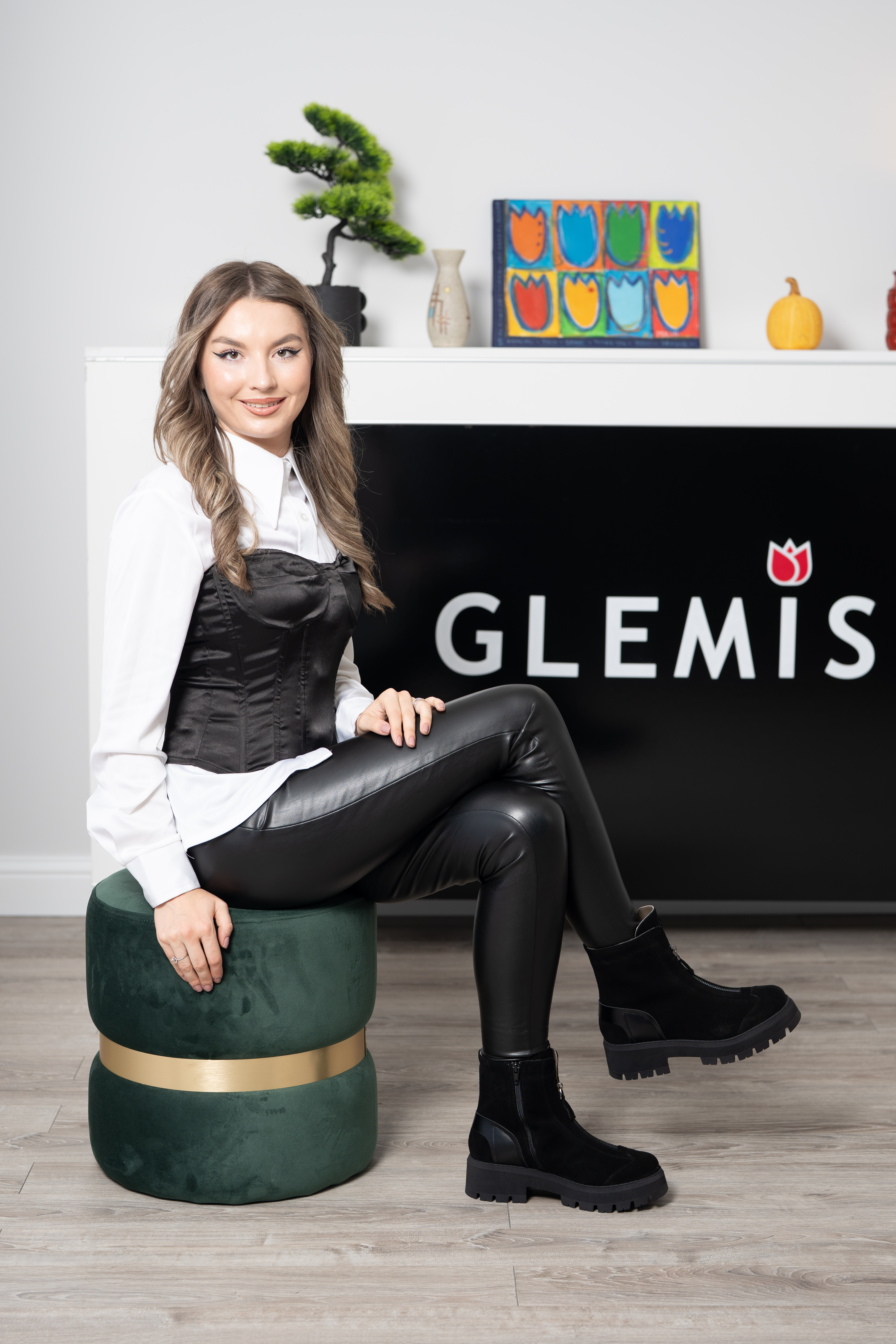 Ghete dama premium, Glemis, piele naturala intoarsa - Cod: PS-1075-V, Culoare: Negru, Marime: 38